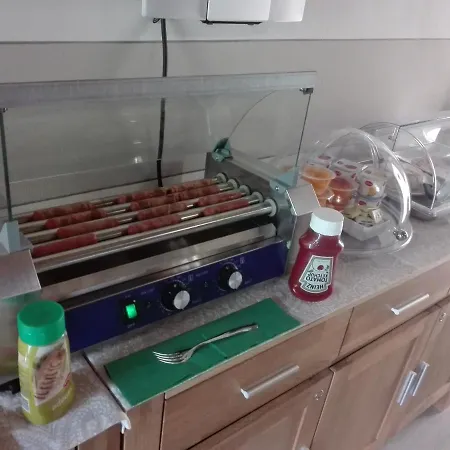 Eden Bed & Breakfast 4*