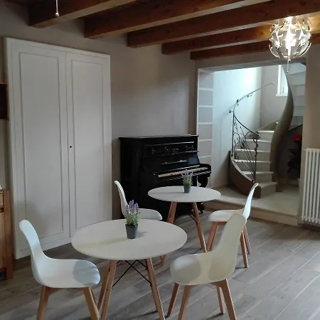 Eden 住宿加早餐酒店 坎诺比奥