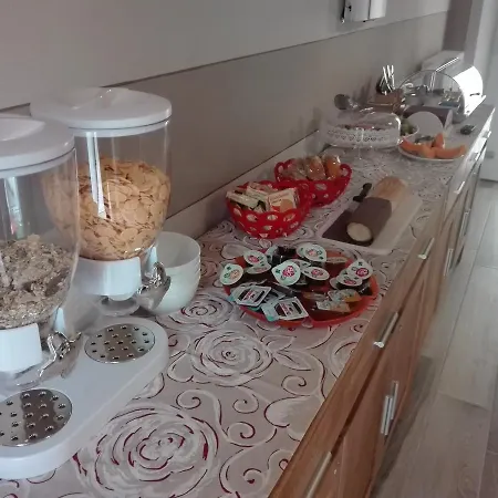 住宿加早餐酒店 Eden 4*