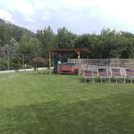 Eden Bed & Breakfast 4*