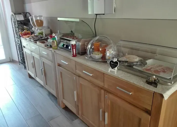 Eden Nocleg ze śniadaniem