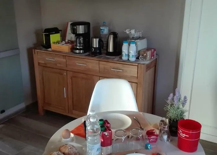 Eden Nocleg ze śniadaniem