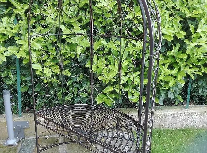 Eden B&B 카노비오